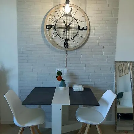 Serrallo Apartment *