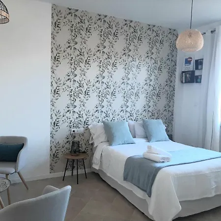 Serrallo Apartment